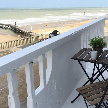 Appartement Front Mer Proche Omaha & Utah Beach - 1 غراند كامب-مايسي المظهر الخارجي الصورة